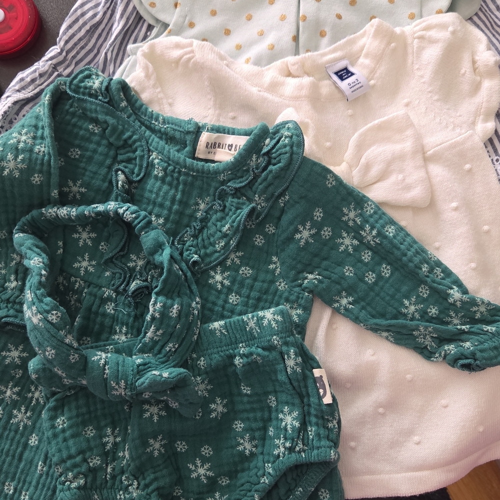 EUC & NEW Baby Girl Dress Lot ×4 Rabbit+bear Janie&Jack Tahari Old Navy 0-3mo